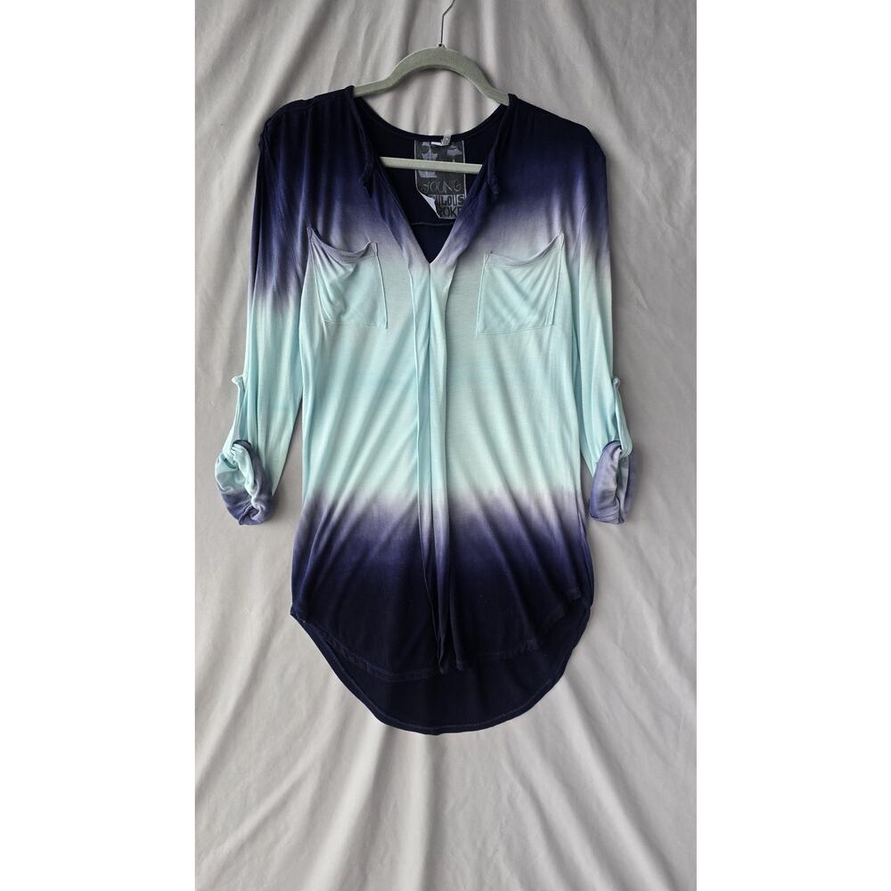 Young Fabulous & Broke Blouse Womens Small Blue Ombre Roll Tab Tunic Top